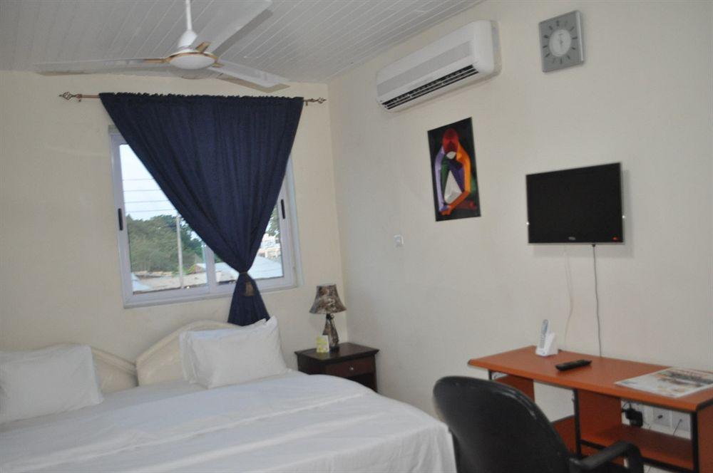 Tribeca Hotel Ghana Accra Kültér fotó