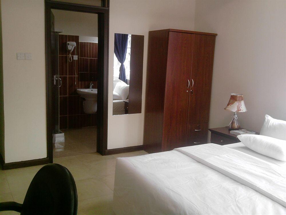 Tribeca Hotel Ghana Accra Kültér fotó